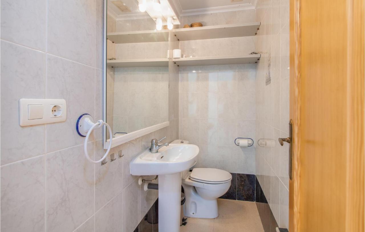 2 Bedroom Lovely Home In Santa Pola Buitenkant foto