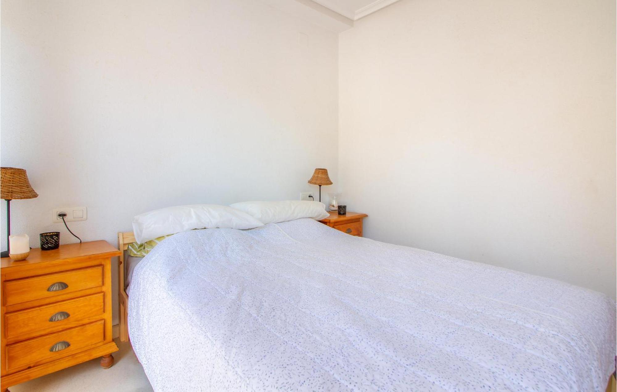 2 Bedroom Lovely Home In Santa Pola Buitenkant foto