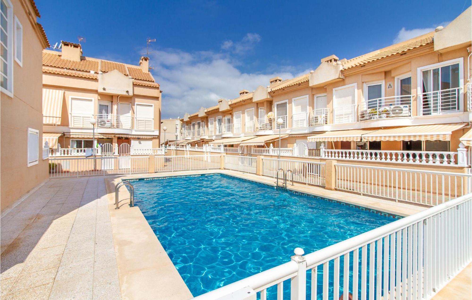 2 Bedroom Lovely Home In Santa Pola Buitenkant foto